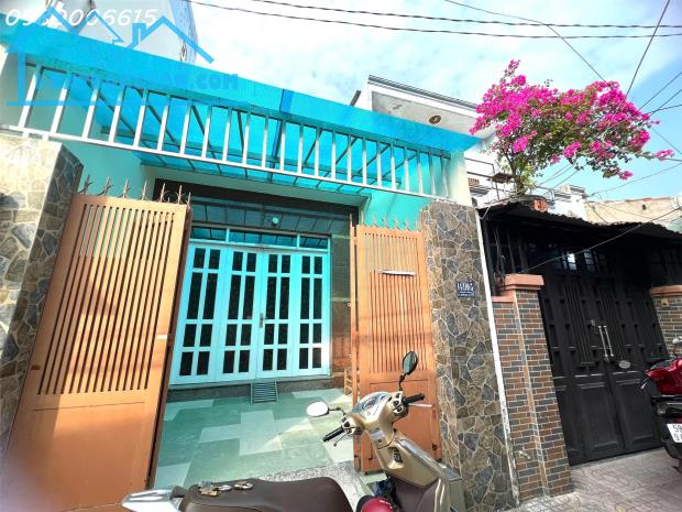 Cho thuê nhà nguyên căn đường Phạm Hùng, Bình Hưng, TP. HCM, DT 80m2, giá 12tr/tháng
