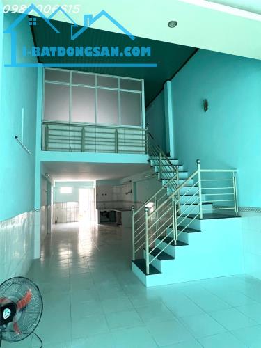 Cho thuê nhà nguyên căn đường Phạm Hùng, Bình Hưng, TP. HCM, DT 80m2, giá 12tr/tháng - 1