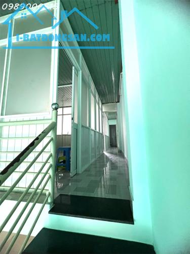 Cho thuê nhà nguyên căn đường Phạm Hùng, Bình Hưng, TP. HCM, DT 80m2, giá 12tr/tháng - 2