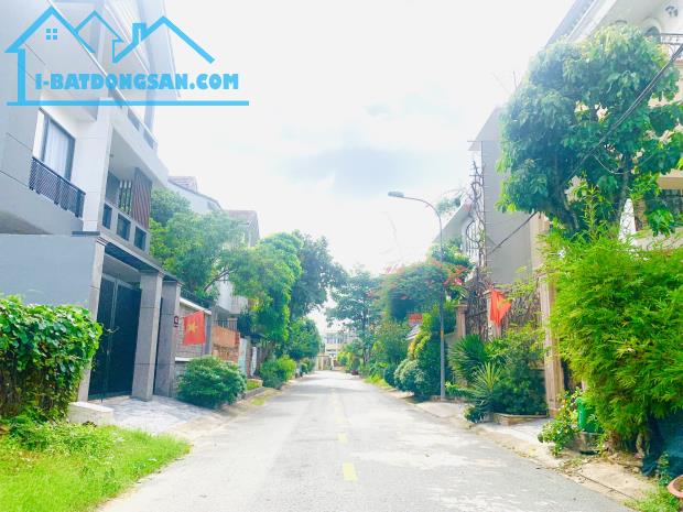 Bán Khuôn Đất Biệt Thự Đẹp 256m2(16mx16m) KĐT An Phú-An Khánh-Quận 2-Giá 45 Tỷ TL - 1