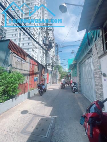 HẺM 6M THÔNG ĐƯỜNG HOÀ BÌNH - KÊNH TÂN HOÁ -LUỸ BÁN BÍCH – DTSD:100m2 (5x20)- 6.6Đ - 2