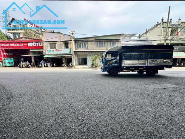 Cho Thuê Nhà Kho Mặt Tiền Nguyễn Văn Quỳ - Diện tích: 11m x 25m- Giá Chốt Thuê: 55tr/tháng - 4