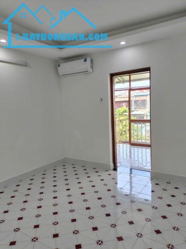 Tập thể tằng 5 mặt phố Thanh Nhàn- Hai Bà Trưng, 39m2, 3.65 tỷ