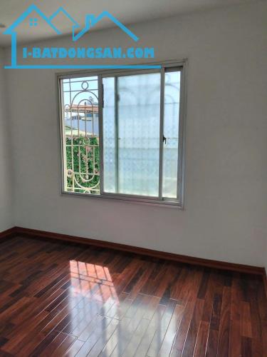 Tập thể tằng 5 mặt phố Thanh Nhàn- Hai Bà Trưng, 39m2, 3.65 tỷ - 1