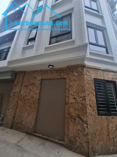 Bán nhà Ngọc Thụy Lô góc 6 tầng thang máy, gara ô tô ngủ trong nhà, mặt tiền rộng - 1