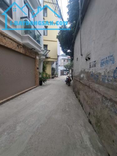 Bán nhà Ngọc Thụy Lô góc 6 tầng thang máy, gara ô tô ngủ trong nhà, mặt tiền rộng - 2