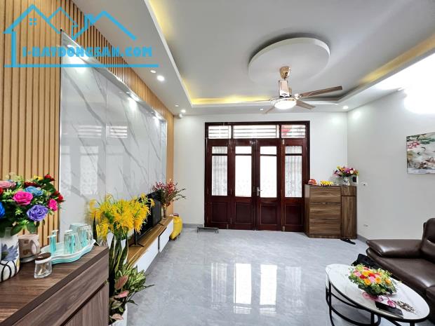 🏡 BÁN NHÀ PHÂN LÔ – 10M RA Ô TÔ TRÁNH – FULL NỘI THẤT CAO CẤP – NGÕ THÔNG – TIỆN ÍCH ĐẦY - 3