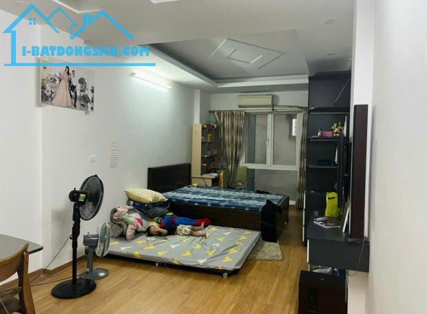 Bán nhà đẹp Phố Tây Sơn, Đống Đa, 36m2x6t, gần phố, taxi đỗ cổng, ở và cho thuê 15tr/tháng - 3