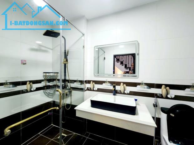 BÁN NHÀ PHÚ DIỄN – GẦN ĐH TÀI NGUYÊN & MÔI TRƯỜNG – THÔNG SÀN – Ô TÔ ĐỖ CỬA - 2