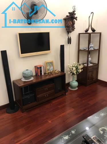 CHO THUÊ! Nhà Lạc Long Quân, Tây Hồ: 50m2, 5T, MT 4m, 15 tr/th, 2 Thoáng. Full đồ, Ô tô Tr - 2