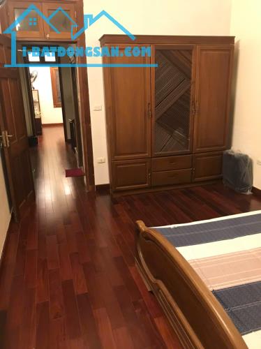 CHO THUÊ! Nhà Lạc Long Quân, Tây Hồ: 50m2, 5T, MT 4m, 15 tr/th, 2 Thoáng. Full đồ, Ô tô Tr - 4