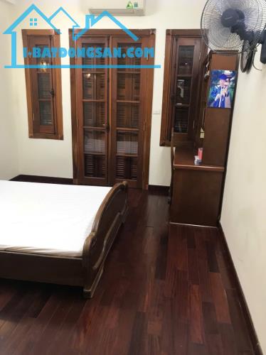 CHO THUÊ! Nhà Lạc Long Quân, Tây Hồ: 50m2, 5T, MT 4m, 15 tr/th, 2 Thoáng. Full đồ, Ô tô Tr - 5