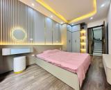 nhà đẹp ở luôn gần đại học khoa học tự nhiên,thanh xuân,30m,5 tầng,3 ngủ,nhỉnh 5 đồng