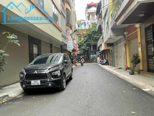 PHÂN LÔ HOÀNG CẦU, LÔ GÓC, GẦN HỒ, Ô TÔ TRÁNH, 55M, 5 TẦNG, MẶT TIỀN RỘNG, KINH DOANH TỐT.