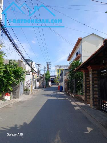 NHÀ GIÁ RẺ, PHAN VĂN HỚN QUẬN 12, 100M2 NGANG 5M, HẺM XE HƠI ĐẬU CỬA CHỈ 5 TỶ 600 - 5