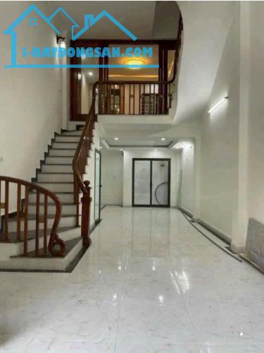 Bán nhà Ngọc Hồi, Thanh Trì diện tích 40m2, 4 tầng, Ô tô MỚI ĐẸP - 1