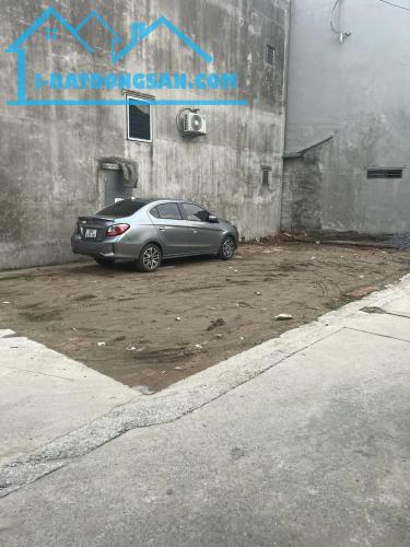 Bán Lô Góc 43.8m, Mt 6.8m, Đường Ô Tô Đỗ Cửa Tại Tân Quang, 0828218468
