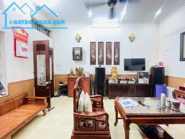 Bán nhà Nguyễn Trãi Thanh Xuân 52m 4 tầng 2 mặt thoáng gần Royal City - 7,8 tỷ lh - 3