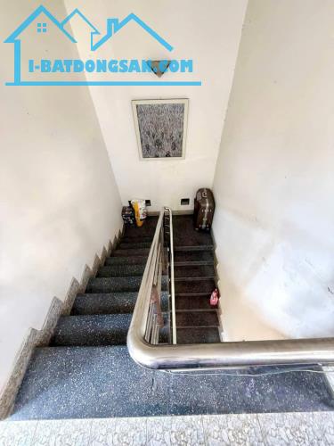 Bán Nhà MT Đoàn Thị Điểm Phường 1 Phú Nhuận  Giá 18.5 Tỷ - 3