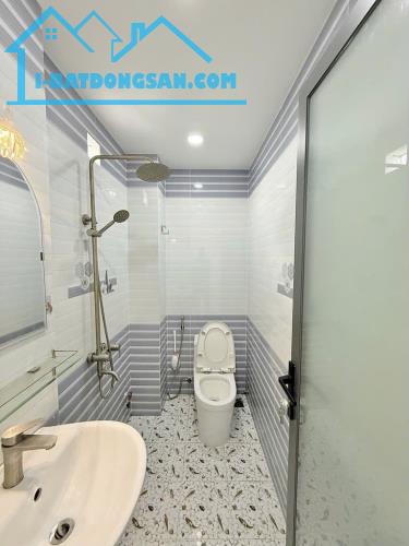 DOANH THU 650TR/NĂM - MẶT TIỀN NGUYỄN TRUNG TRỰC - P5 BÌNH THẠNH - 6 TẦNG - 8PN CÓ THAN - 3