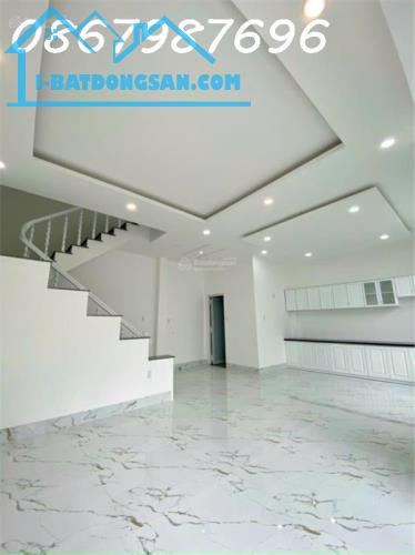 Bán Nhà 3 Tầng Hẻm Phương Sài, Nha Trang – 68,6m², Giá 3 Tỷ - 3