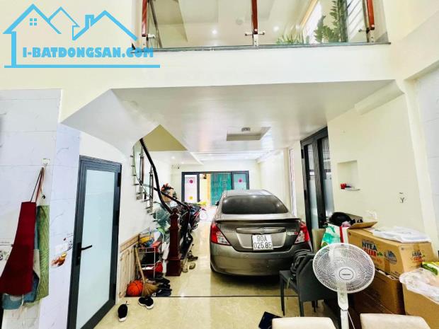 BÁN NHÀ- SÀI ĐỒNG-PHÂN LÔ-Ô TÔ TRÁNH-TRUNG TÂM-TIỆN ÍCH-KINH DOANH CHO THUÊ-72M-9 TỶ