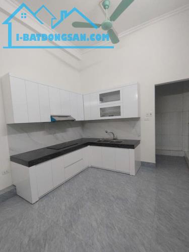 BÁN NHÀ NGÕ 164 VƯƠNG THỪA VŨ DT48M, 5T, MT3.5M. GIÁ 13 TỶ. - 2