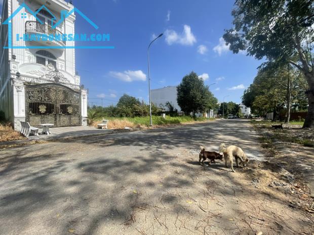 🏡𝐁á𝐧 𝐍ề𝐧 𝐠ầ𝐧 𝐓𝐫ườ𝐧𝐠 Đạ𝐢 𝐇ọ𝐜, 𝐊𝐡𝐮 𝟏𝟑 𝐇ồ𝐧𝐠 𝐏𝐡á𝐭 𝐂ầ𝐧 𝐓𝐡ơ☎️𝟎𝟗