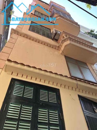 V.IP Cầu Giấy, lô góc, ngõ thông, 15m ra phố, 34m2 *5T giá 7.5ty TL