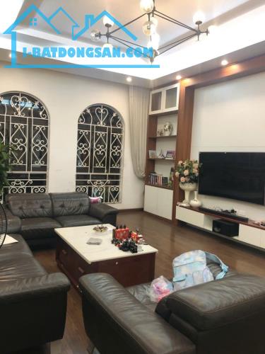 PHÂN LÔ VŨ PHẠM HÀM, ÔTÔ TẢI TRÁNH, VỈA HÈ, KINH DOANH VÔ ĐỐI, DT 79M2, MT 5M HƠN 30 TỶ - 3