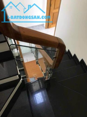 CẠNH KHU TÁI ĐỊNH CƯ 38HA NHÀ 5 TẦNG PHAN VĂN HỚN HẺM 12M THÔNG -53M2 (4*13.5) -NHỈNH 8 TỶ - 3