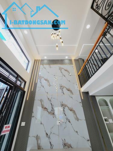 Nhà Nguyễn Văn Lượng 40m2 4PN - Ngay Lottemart - Hẻm Xe Hơi Ngủ Trong Nhà