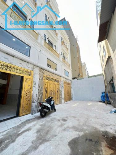 Bán Nhà Hẻm Xe Hơi 7m 1 Trệt 1 Lửng 3 Lầu Gần Chợ Lê Văn Quới - 4