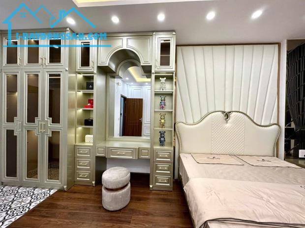 Nhà đẹp phố Giải Phóng, khu vực trong đường tàu – 52m², 6.2 tỷ - 1