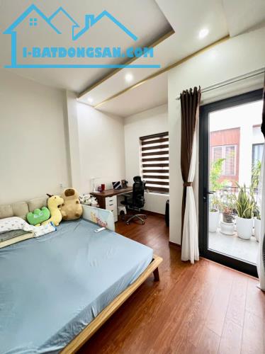 Bán nhà 3 tầng Kiệt 408 Hoàng Diệu, Q. Hải Châu, TP Đà Nẵng - Kiêng cố đẹp - Giá 4.25 tỷ T - 3