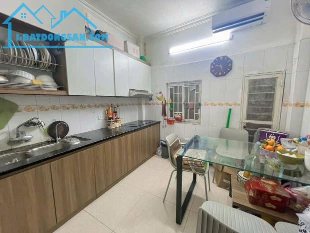 Bán nhà phố Vạn Phúc gần bưu điện Hà Đông, 5 tầng mới, 6.5 tỷ ở luôn - 1