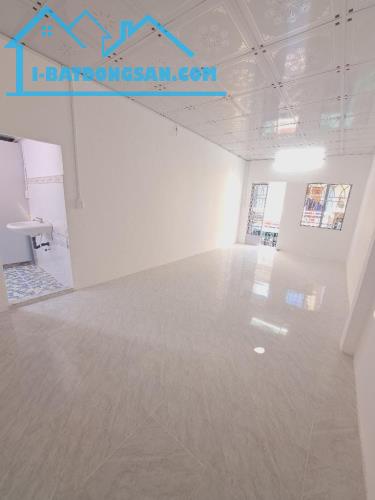 BÁN NHÀ HẺM 581 TRƯỜNG CHINH, TÂN BÌNH – 33M² – 2 TẦNG – NHÀ ĐẸP, GIÁ TỐT