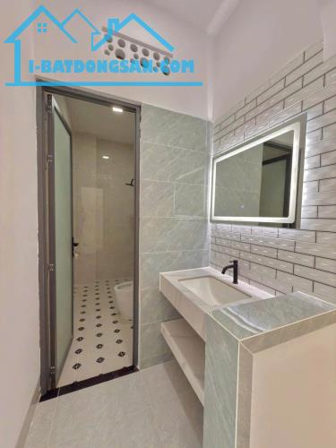 HẠ 100TR... CHÍNH CHỦ GỬI BÁN CĂN 2 LẦU CHỈ 700TR SỞ HỮU GIÁP PHƯỜNG BỬU LONG - 5