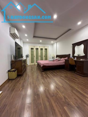 1 không 2! Tây Sơn, mặt ngõ KD đỉnh, Gần hồ, Oto vào nhà, 7 tầng TM. 50m2. 19 tỷ - 1