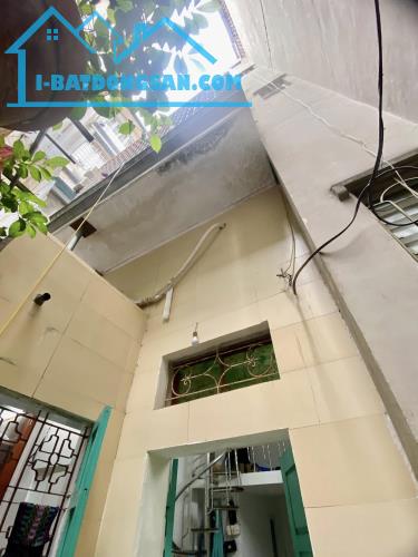 Bán Nhà Nguyễn Trãi 30M x 3T Chỉ 4,5 Tỷ. Gần ô tô, 50m ra phố - 1
