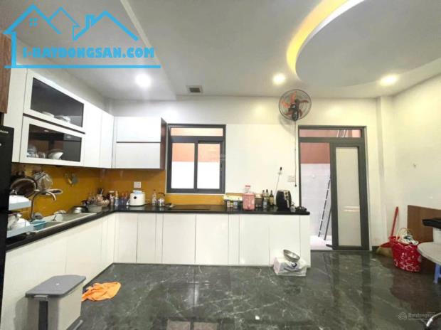 Bán nhanh nhà 2 lầu 6m Lê Văn Việt quận 9 nhỉnh 6 tỷ - 1