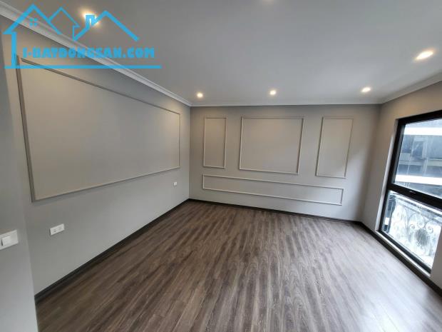 Lô góc Nguyên Hồng, 3 thoáng, Dòng tiền khủng, Oto tránh, 8 tầng TM. 72m2, MT 17m. 51 tỷ. - 4