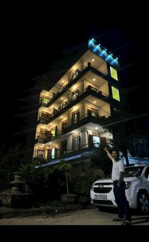✅ Bán Khách Sạn 4 Tầng  Hương Sơ, Đường Nguyễn Văn Linh TP HUẾ - 2