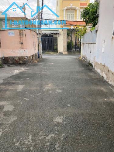 Đất hxh phường Trường Thọ nhỉnh hơn 7 tỷ gần chợ Thủ Đức - 1