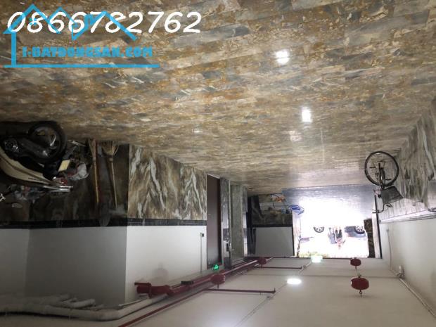 BÁN TÒA NHÀ VP PHÂN LÔ-ÔTÔ TRÁNH-VỈA HÈ VIP-CẦU GIẤY-100m2x8T-TM-GARA OTO-KD-4X TỶ - 1