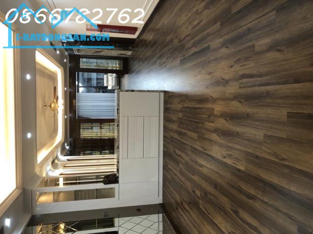 BÁN TÒA NHÀ VP PHÂN LÔ-ÔTÔ TRÁNH-VỈA HÈ VIP-CẦU GIẤY-100m2x8T-TM-GARA OTO-KD-4X TỶ - 2