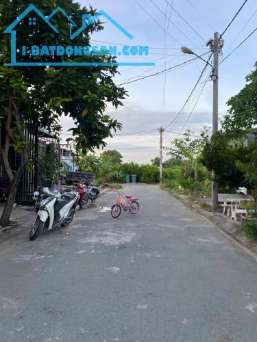 bán đất Gò Cát, Phú Hữu, quận 9, 55m2, giá 3.150.000.000đ. LH: 097.4444.678