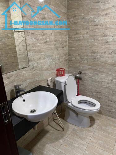 Cho thuê căn hộ HaNoi Homeland 69m2 2pn2wc giá 8tr5 - 2