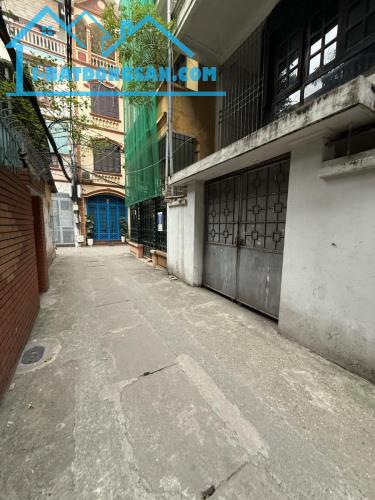 BÁN NHÀ NGUYỄN KHANG CẦU GIẤY 8TỶ 45m 4T MT 3.5m PHÂN LÔ NGÕ NÔNG GẦN PHỐ