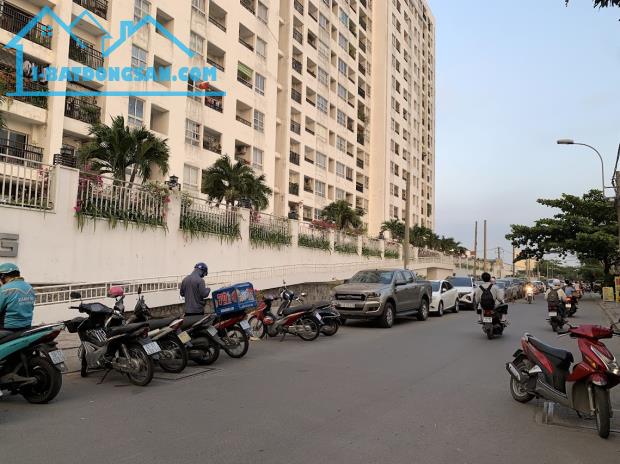 nhà đẹp hxh đường Linh Đông 30,gần Phạm văn Đồng 56m2, 4 tầng ,6tỷ(TL). - 4